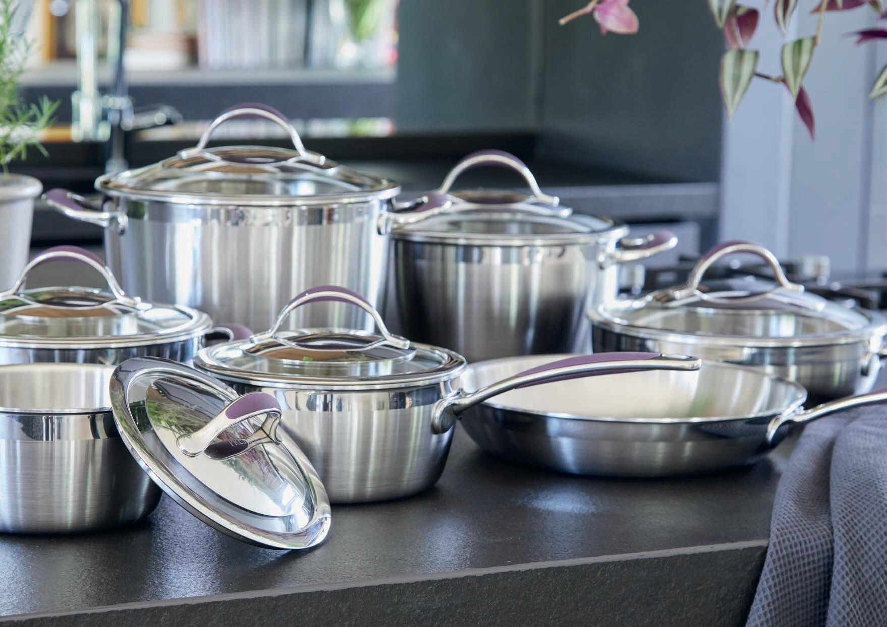 Pres Les Cosmopolitan Cookware